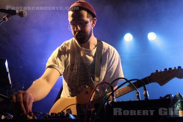 CONQUERING ANIMAL SOUND - 2013-05-02 - PARIS - Point Ephemere - James Scott